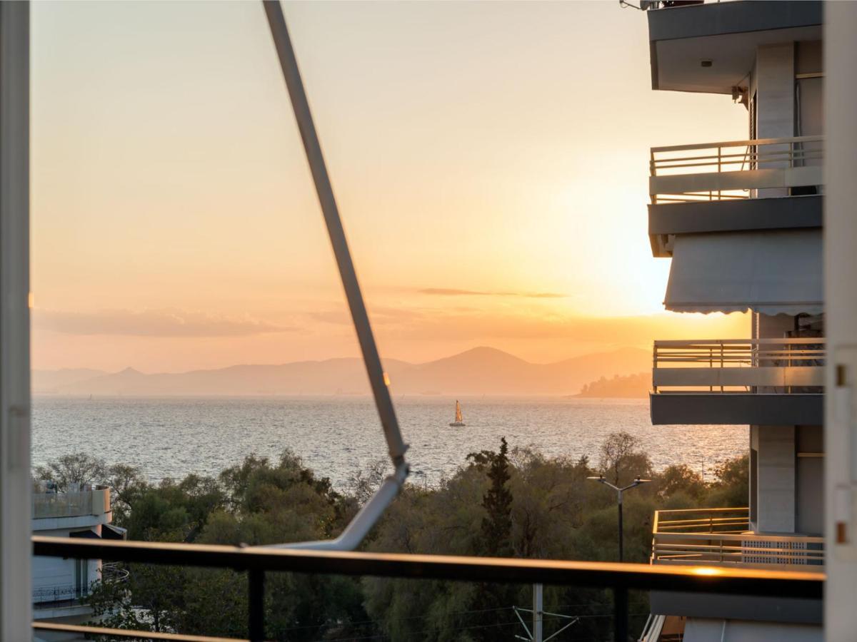 Flisvos Elite Seafront Luxury Apartment Афіни Екстер'єр фото