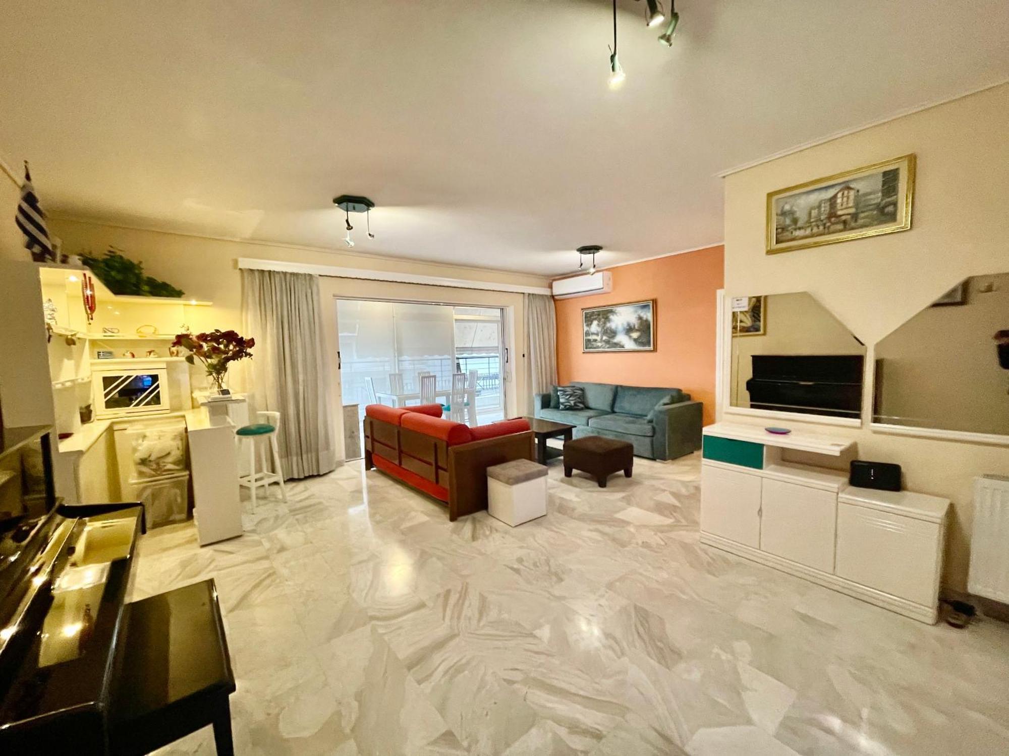 Flisvos Elite Seafront Luxury Apartment Афіни Екстер'єр фото
